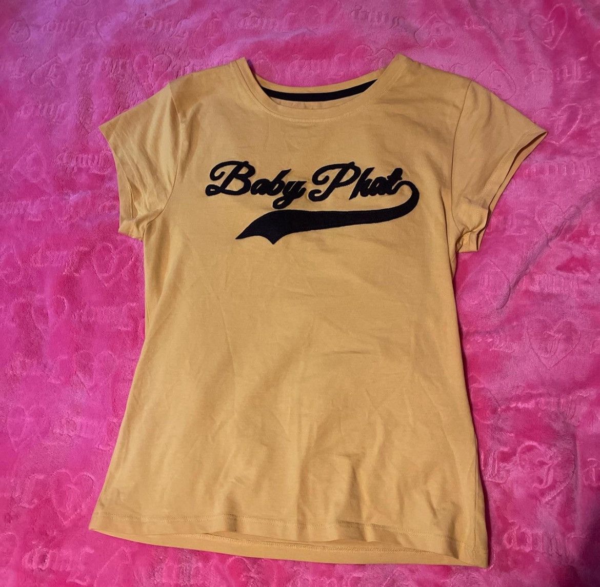 Vintage Baby Phat Yellow Tee Size S / US 4 / IT 40 - 1 Thumbnail