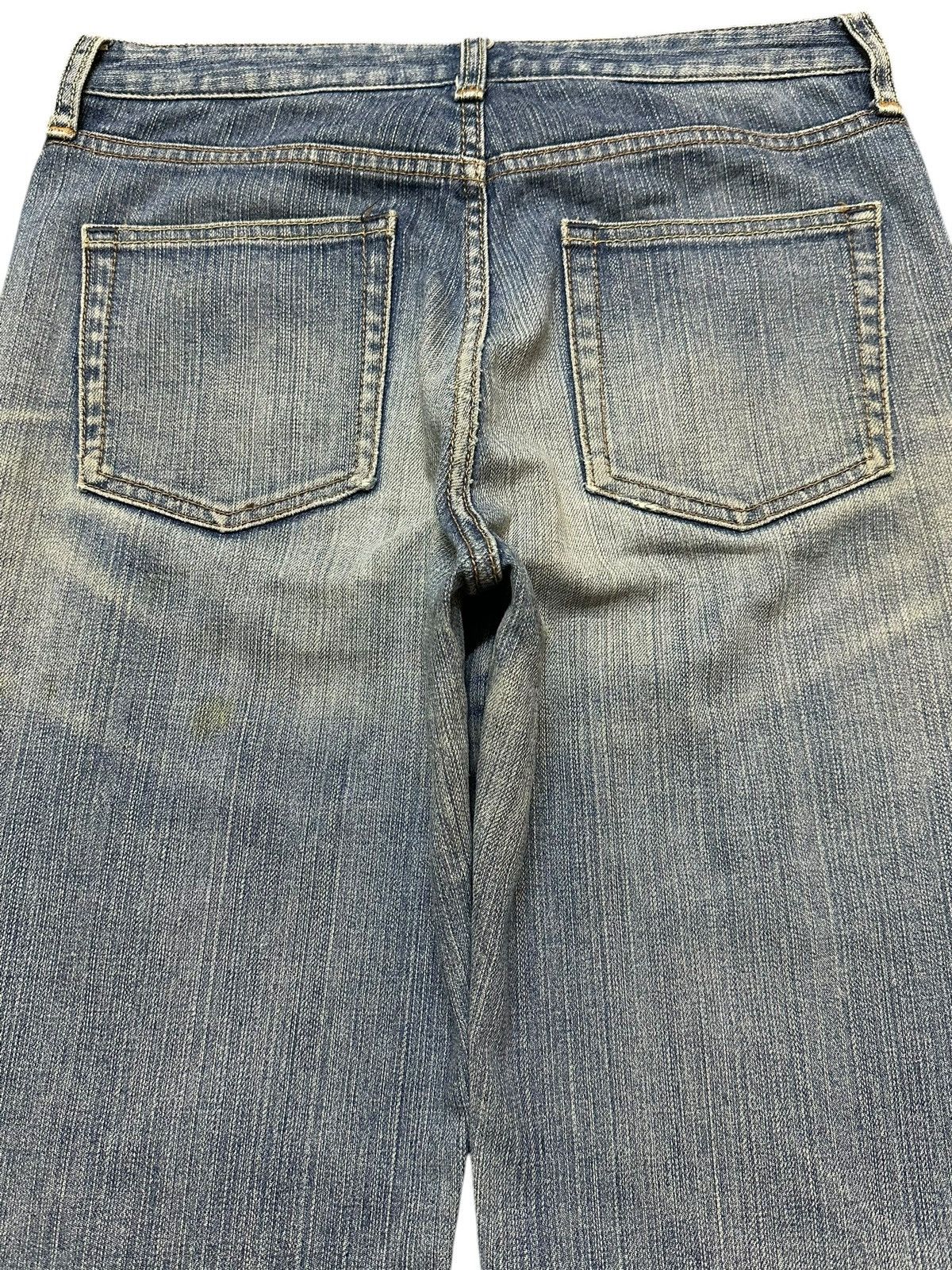 Uniqlo Vintage Japanese Uniqlo Blue Faded Wash Style Wide Leg Jeans Size US 28 / EU 44 - 5 Thumbnail
