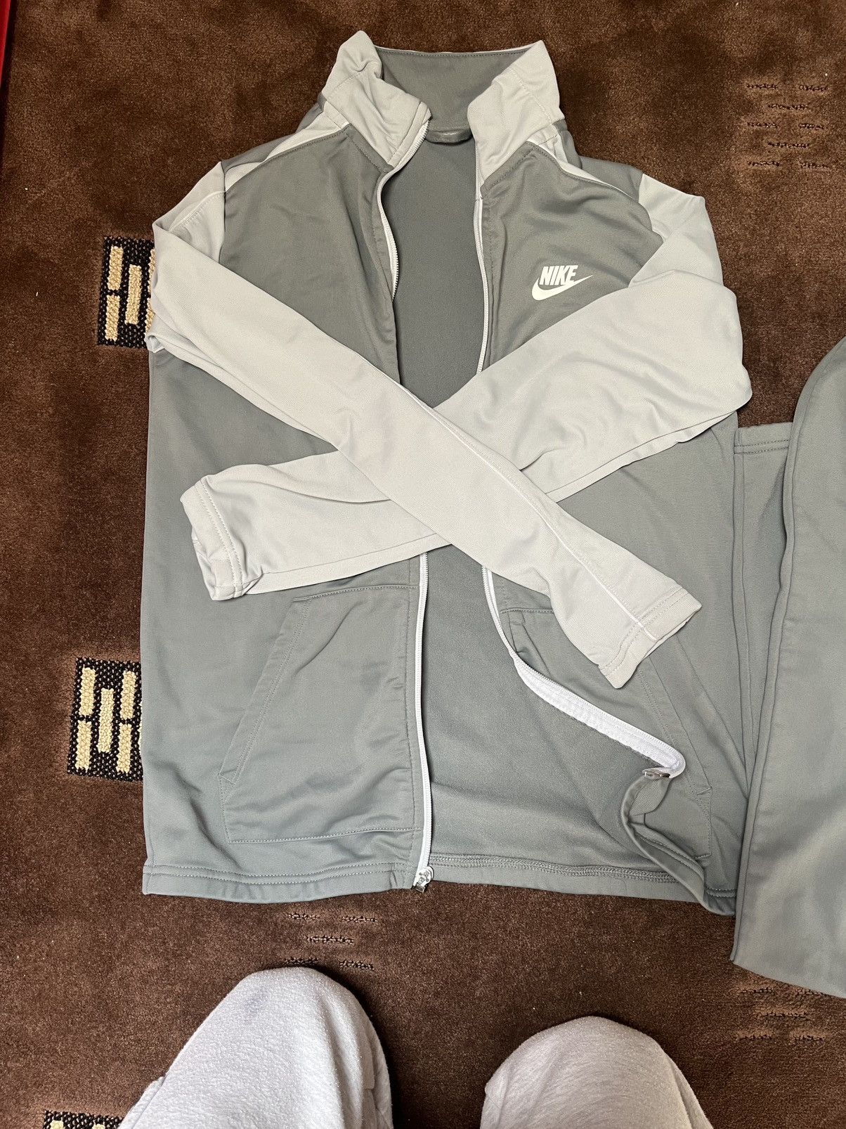 Nike Nike grey tracksuit Size US S / EU 44-46 / 1 - 2 Thumbnail