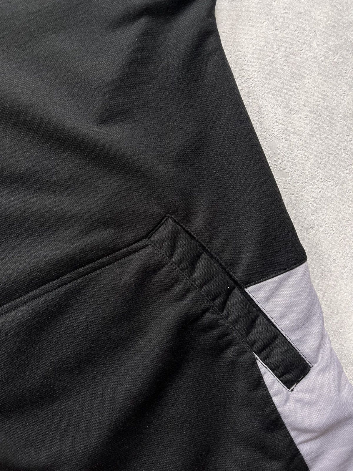 Nike × Vintage 90’s NIKE MULTILOGO RETRO SWOOSH Y2K RARE TRACK JACKET Size US L / EU 52-54 / 3 - 7 Thumbnail