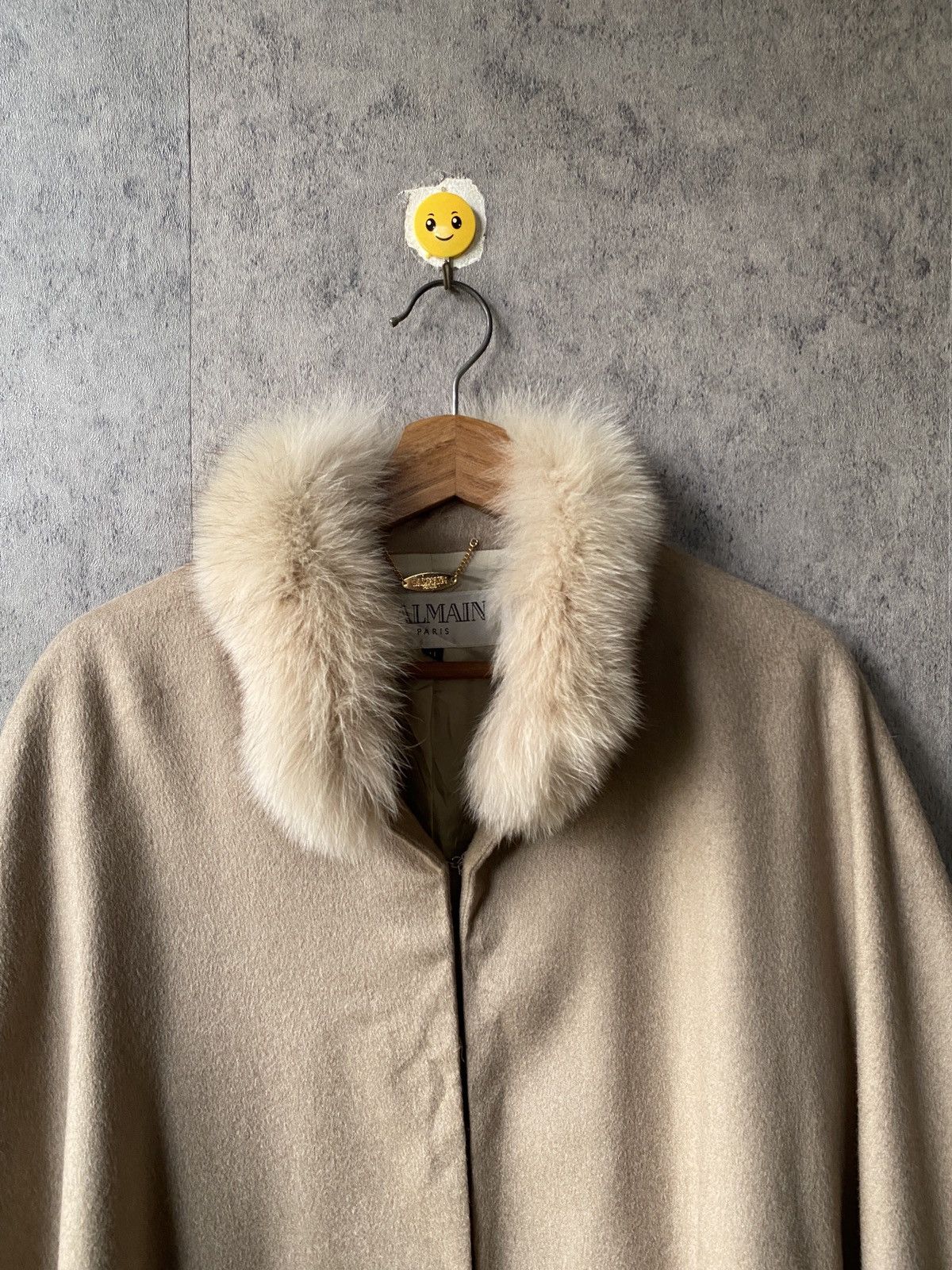 Balmain Vintage Balmain Paris Cashmere Capes Fur Collars And Cuffs Size US XXL / EU 58 / 5 - 3 Thumbnail