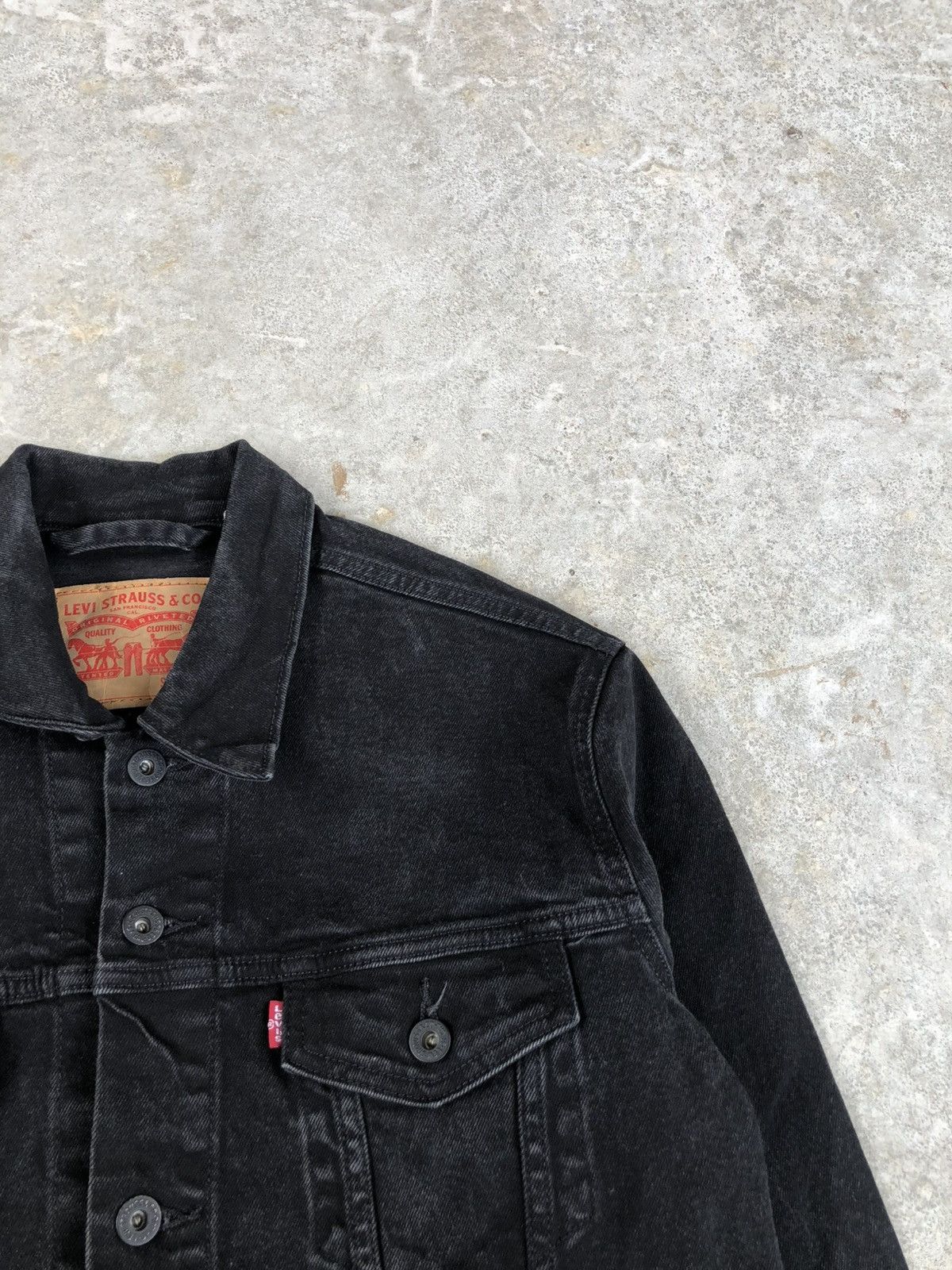 Levi's Y2k Levis Distressed Denim Jacket Size US M / EU 48-50 / 2 - 6 Thumbnail