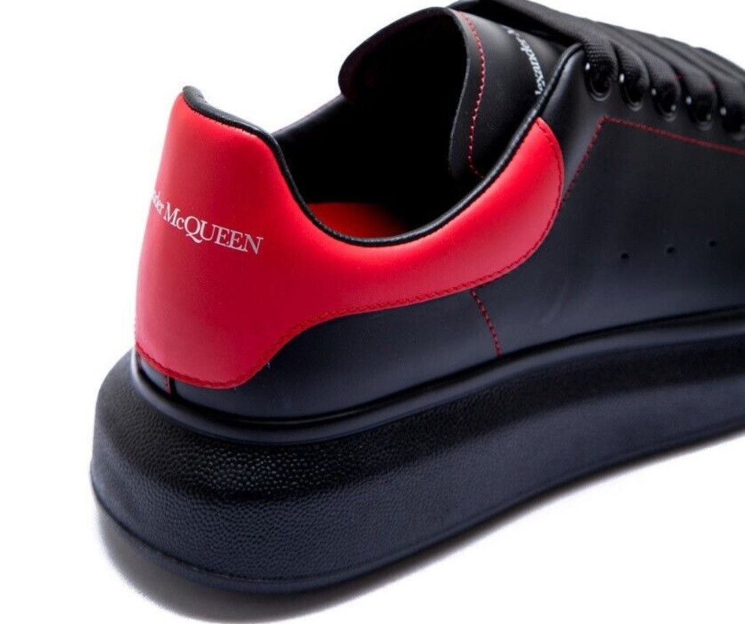 Alexander McQueen Alexander McQUEEN "Chunky Sole" Sneakers - black/red Size US 9 / EU 42 - 3 Thumbnail
