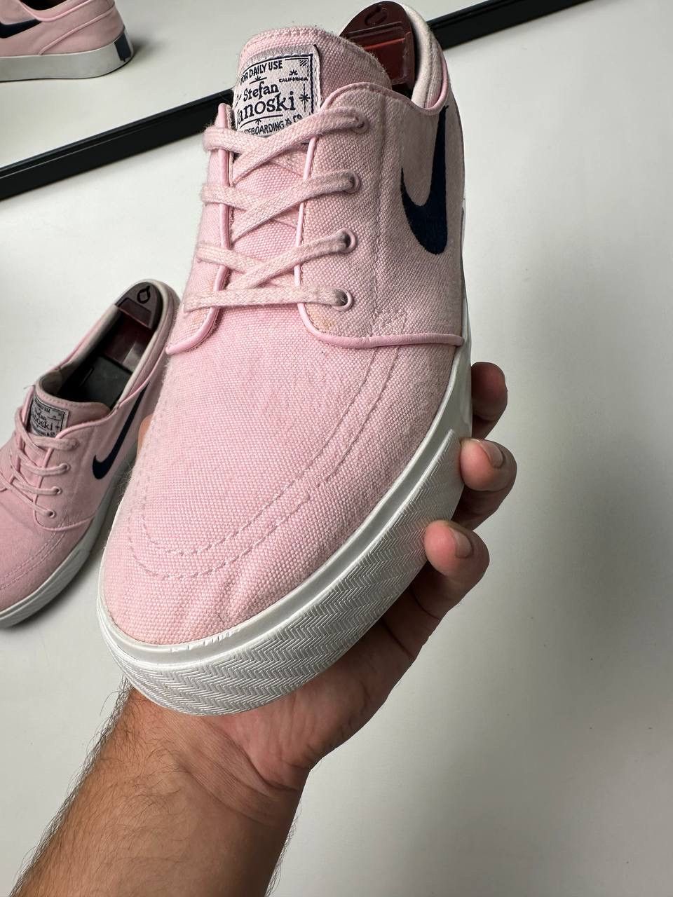 Nike Nike Stefan Janiski Low Y2K Pink Hype Shoes Skateboarding Size US 9 / EU 42 - 11 Thumbnail