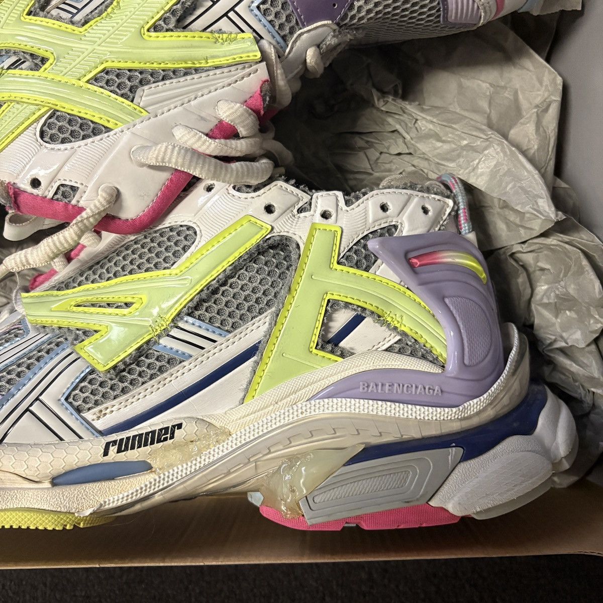 Balenciaga Balenciaga Runner Grey Multi Color Size US 12 / EU 45 - 2 Thumbnail