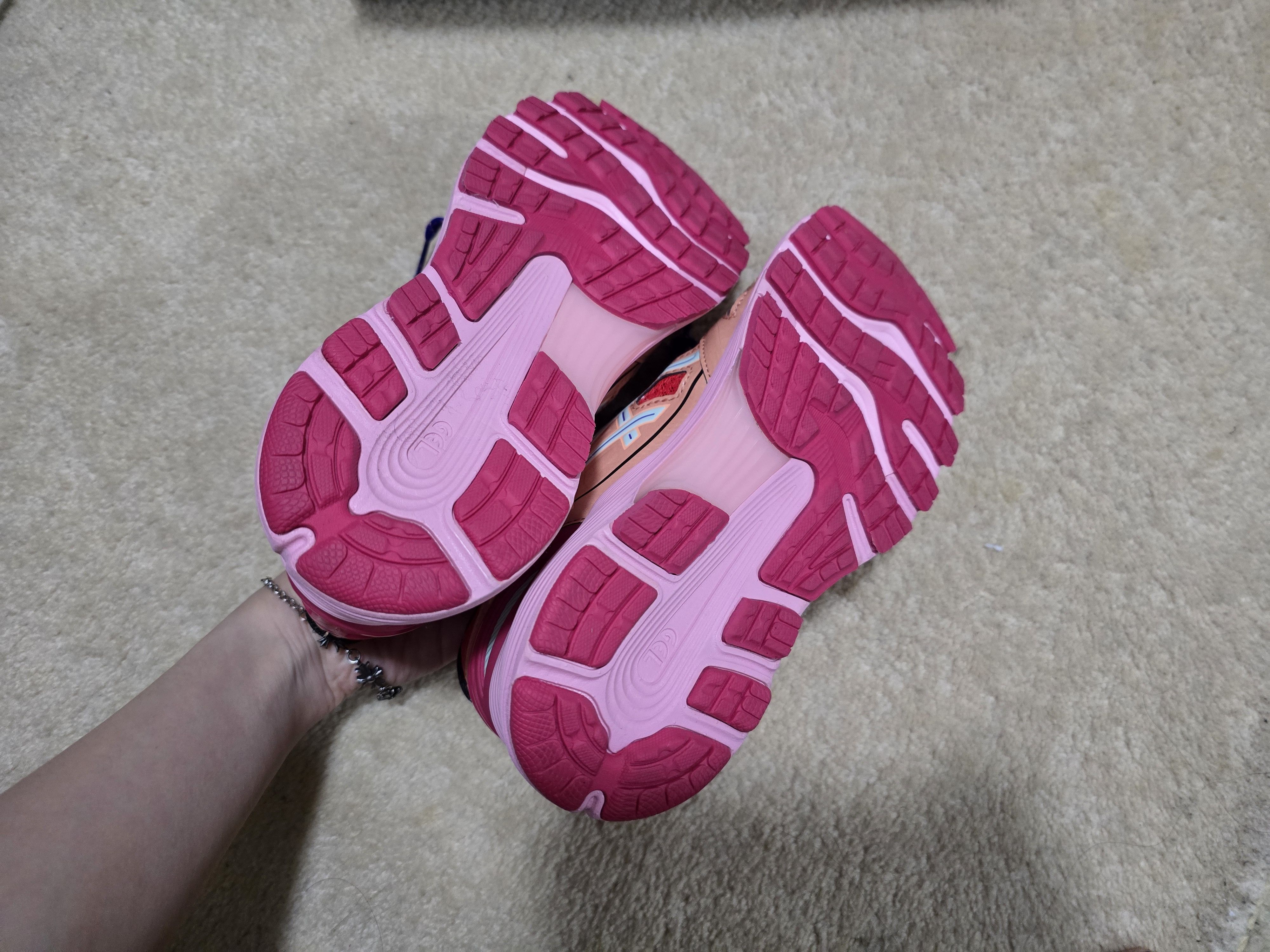 Asics × Kiko Kostadinov Asics Kiko Kostadinov Red Alert Size US 5 / IT 35 - 3 Thumbnail
