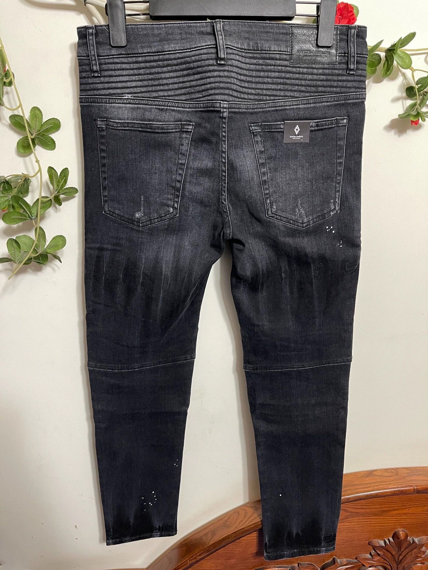 Marcelo Burlon Marcelo Burlon Slim Washed Gray Biker Jeans 30 Size US 30 / EU 46 - 2 Thumbnail