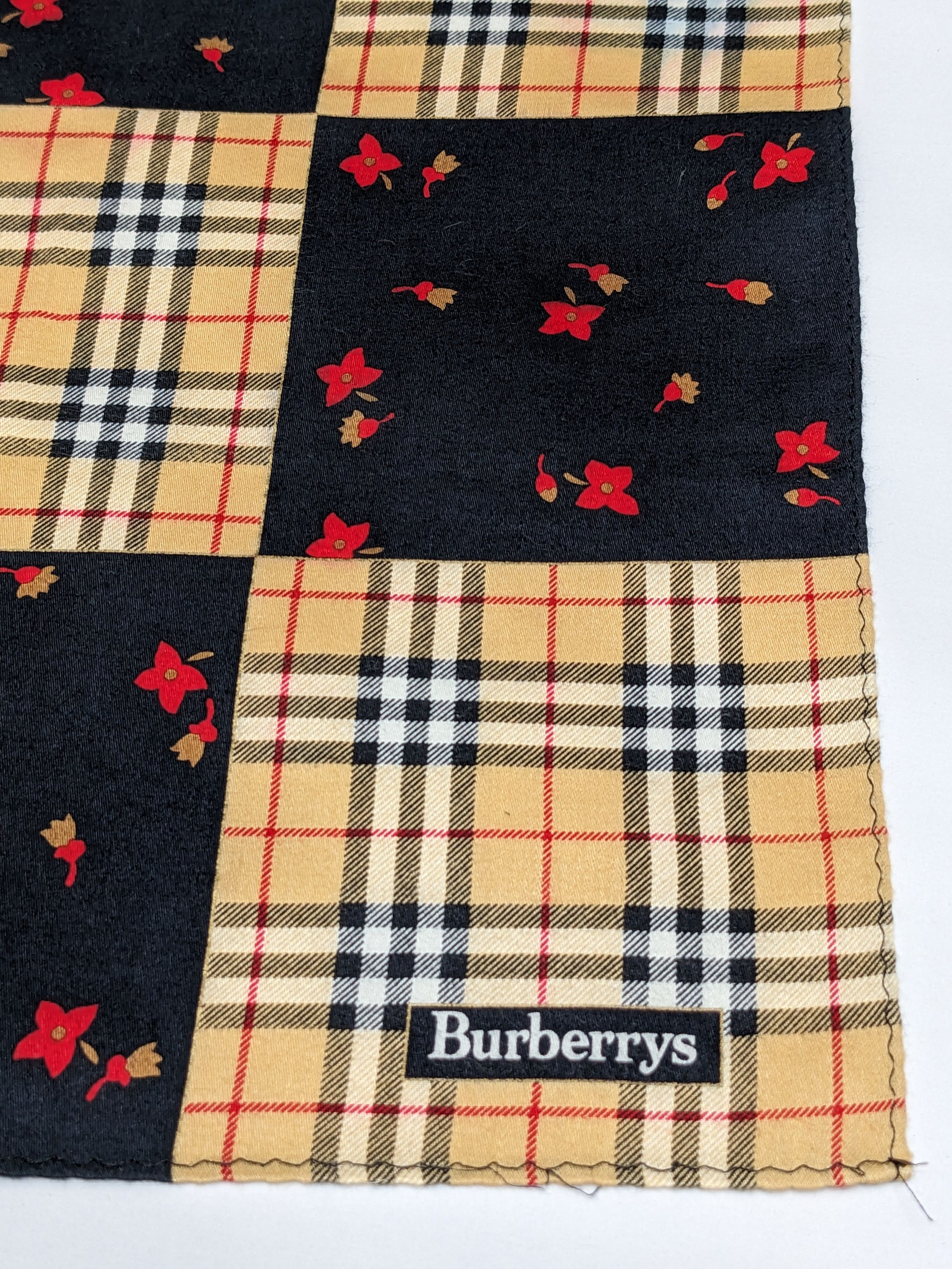 Burberry Burberrys Handkerchief Nova Check Patchwork Floral Print Size ONE SIZE - 2 Thumbnail