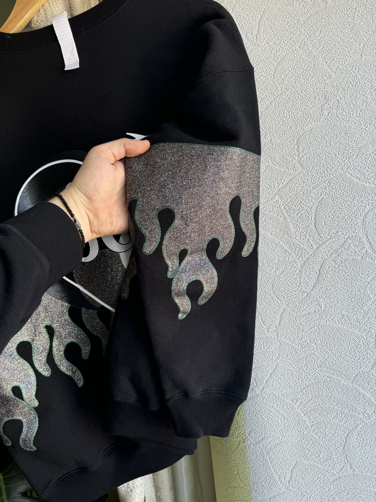 Advisory Board Crystals Advisory Boar Crystals ADC Valntines Day Flame Sweatshirt Size US XS / EU 42 / 0 - 14 Thumbnail