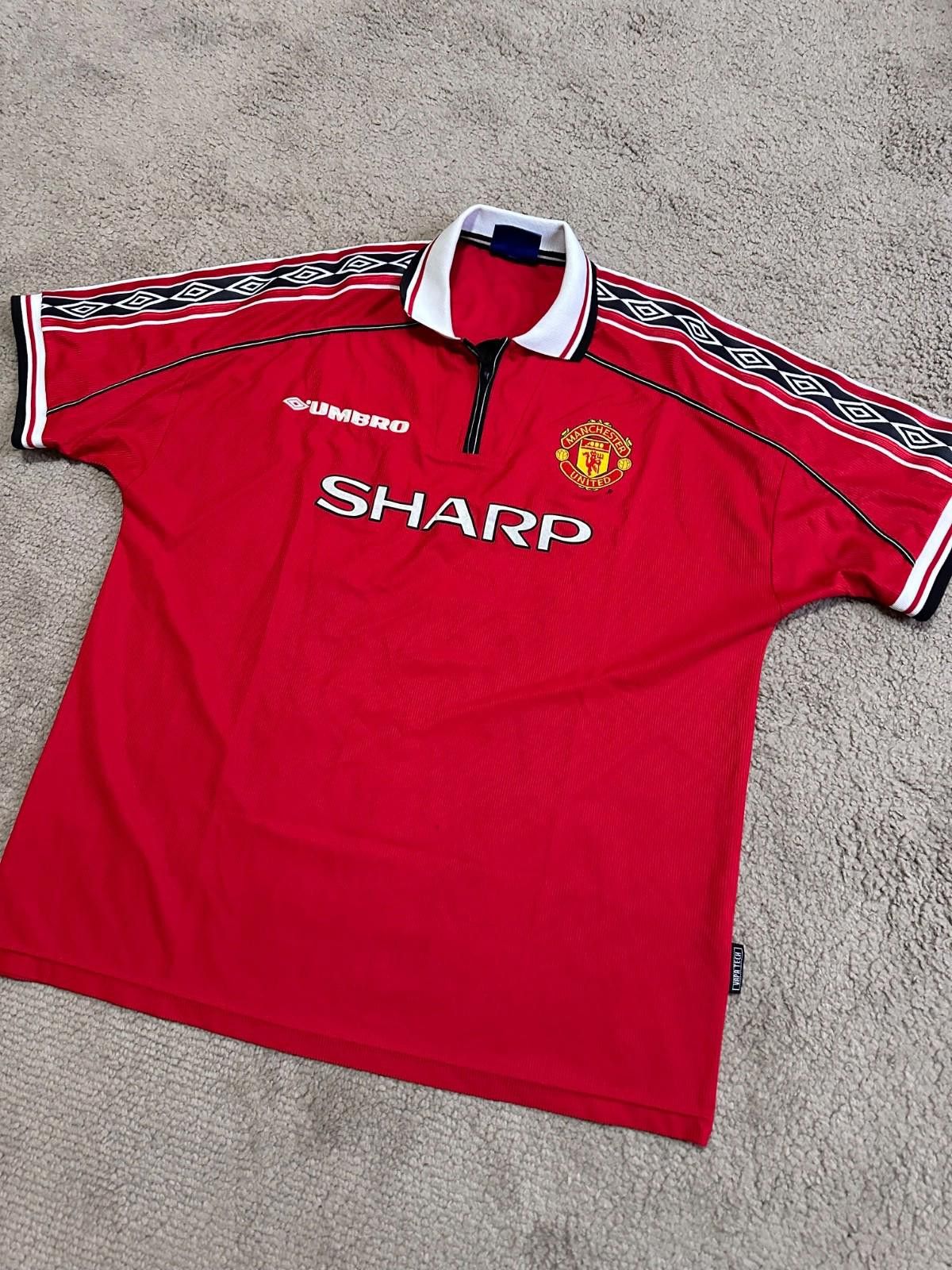 Umbro MANCHESTER UNITED 1998/2000 FOOTBALL SHIRT UMBRO #11 GIGGS Size US XXL / EU 58 / 5 - 2 Thumbnail