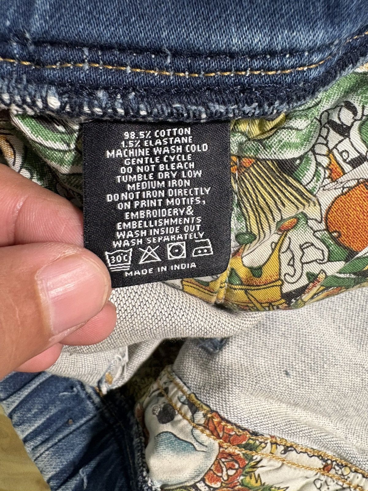 Ed Hardy Ed Hardy "Punk's Not Dead" Denim Joggers Tattoo Print Lining Size US 34 / EU 50 - 8 Thumbnail