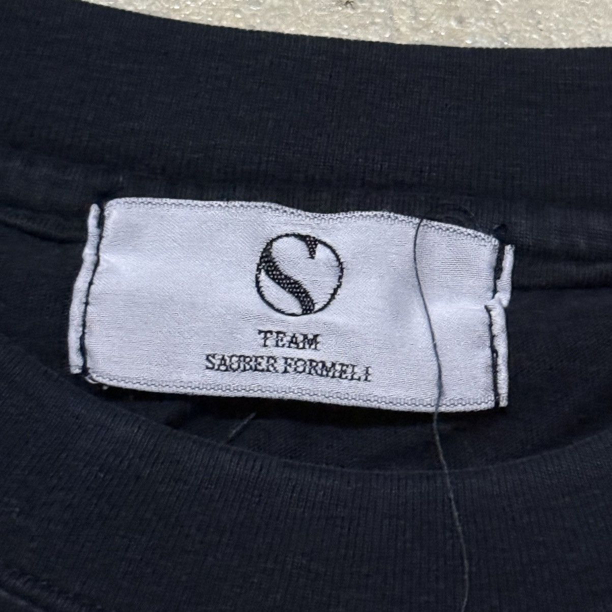 Mercedes-Benz Sauber Mercedes Big Logo Racing T Shirt Size US M / EU 48-50 / 2 - 4 Thumbnail