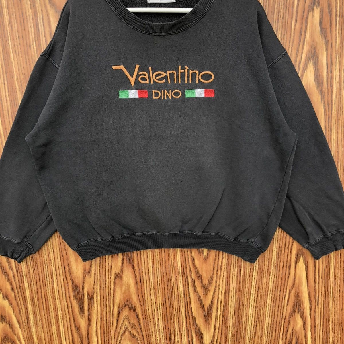Other Vintage Dino Valentino Sweatshirt Japanese Brand Pullover Size US L / EU 52-54 / 3 - 4 Thumbnail