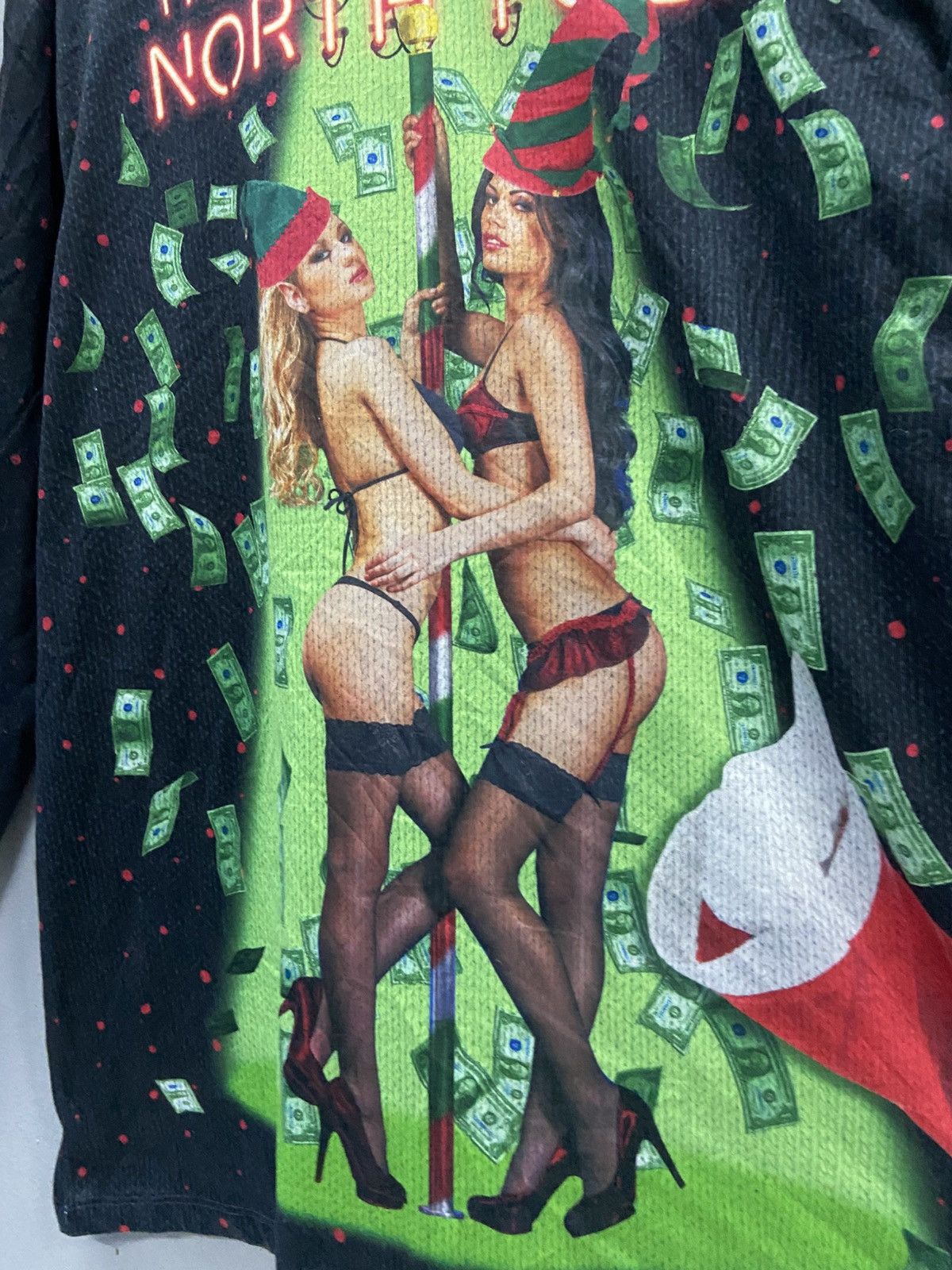 Other FAUX REAL THE NORTH POLE SEXY GIRL LONG SLEEVE Size US L / EU 52-54 / 3 - 4 Thumbnail