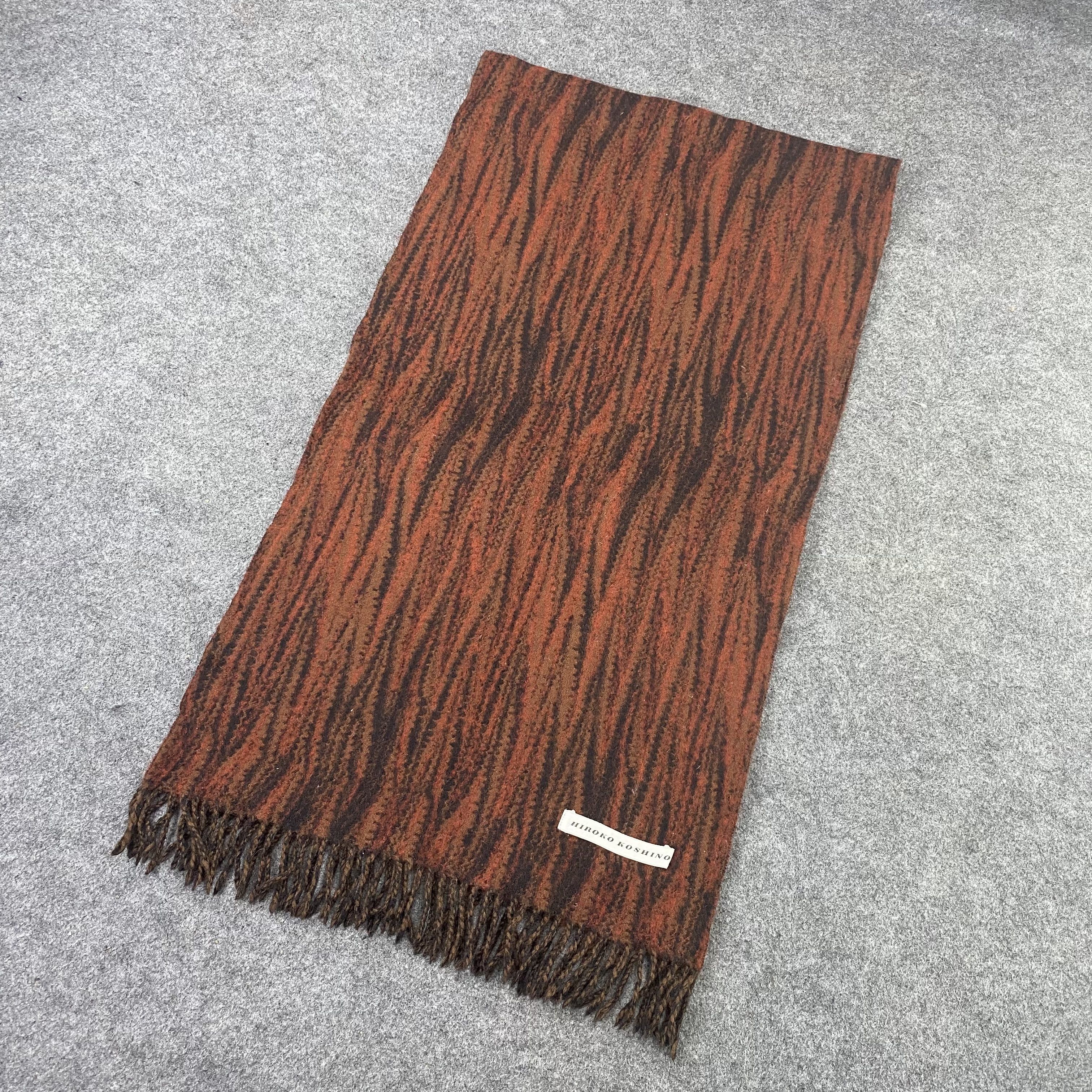Hiroko Koshino Homme Hiroko Koshino Scarf / Muffler / Neckwear -T1078 Size ONE SIZE - 2 Thumbnail
