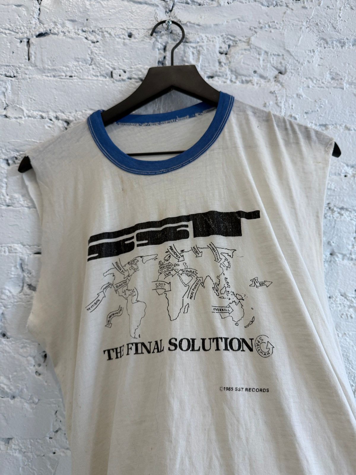Vintage 1985 SST RECORDS ‘THE FINAL SOLUTION’ CUTOFF Size US L / EU 52-54 / 3 - 2 Thumbnail
