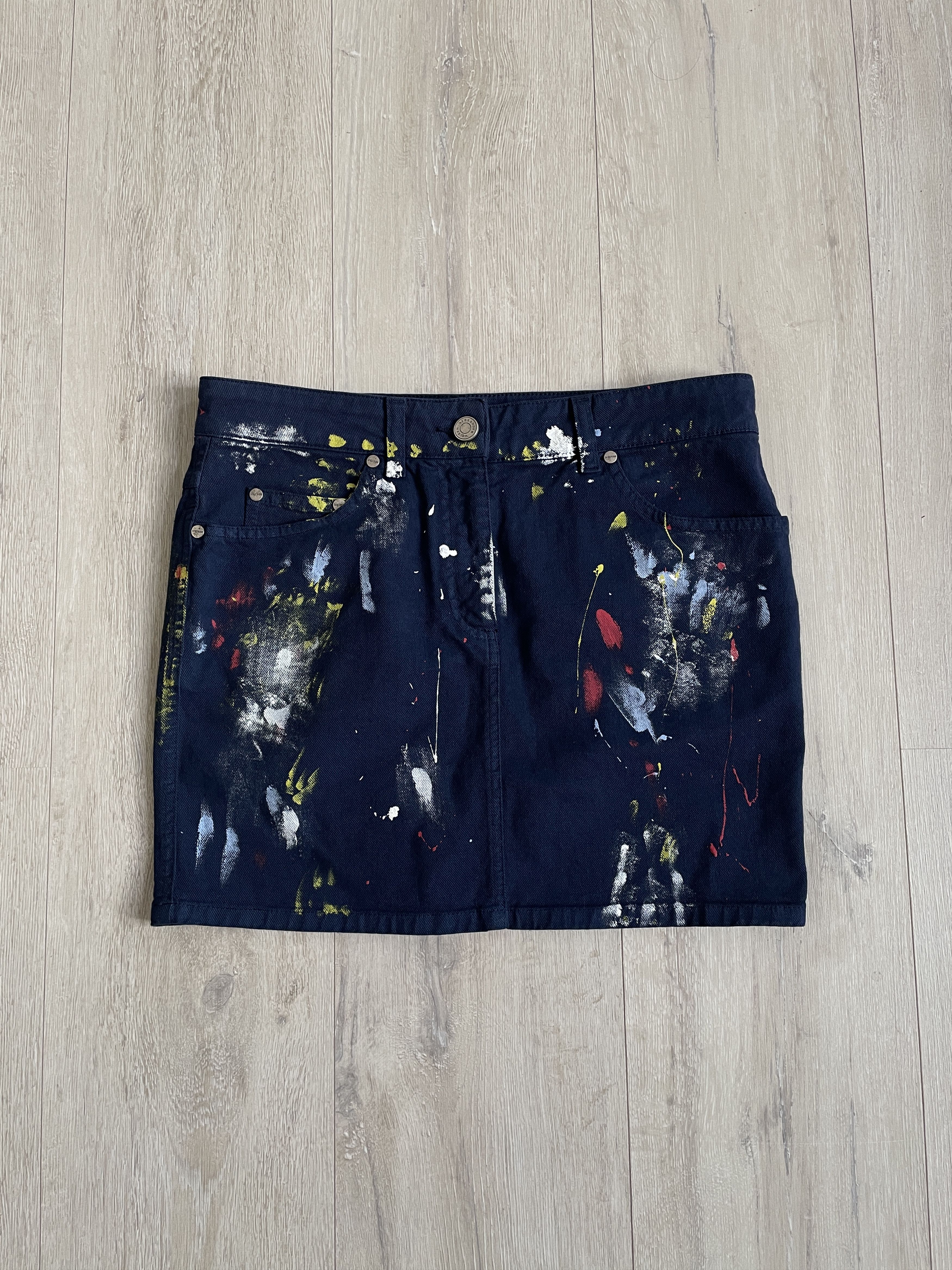 Alexander McQueen Alexander McQueen 2010 Resort runway painter skirt Size 28" / US 6 / IT 42 - 1 Thumbnail