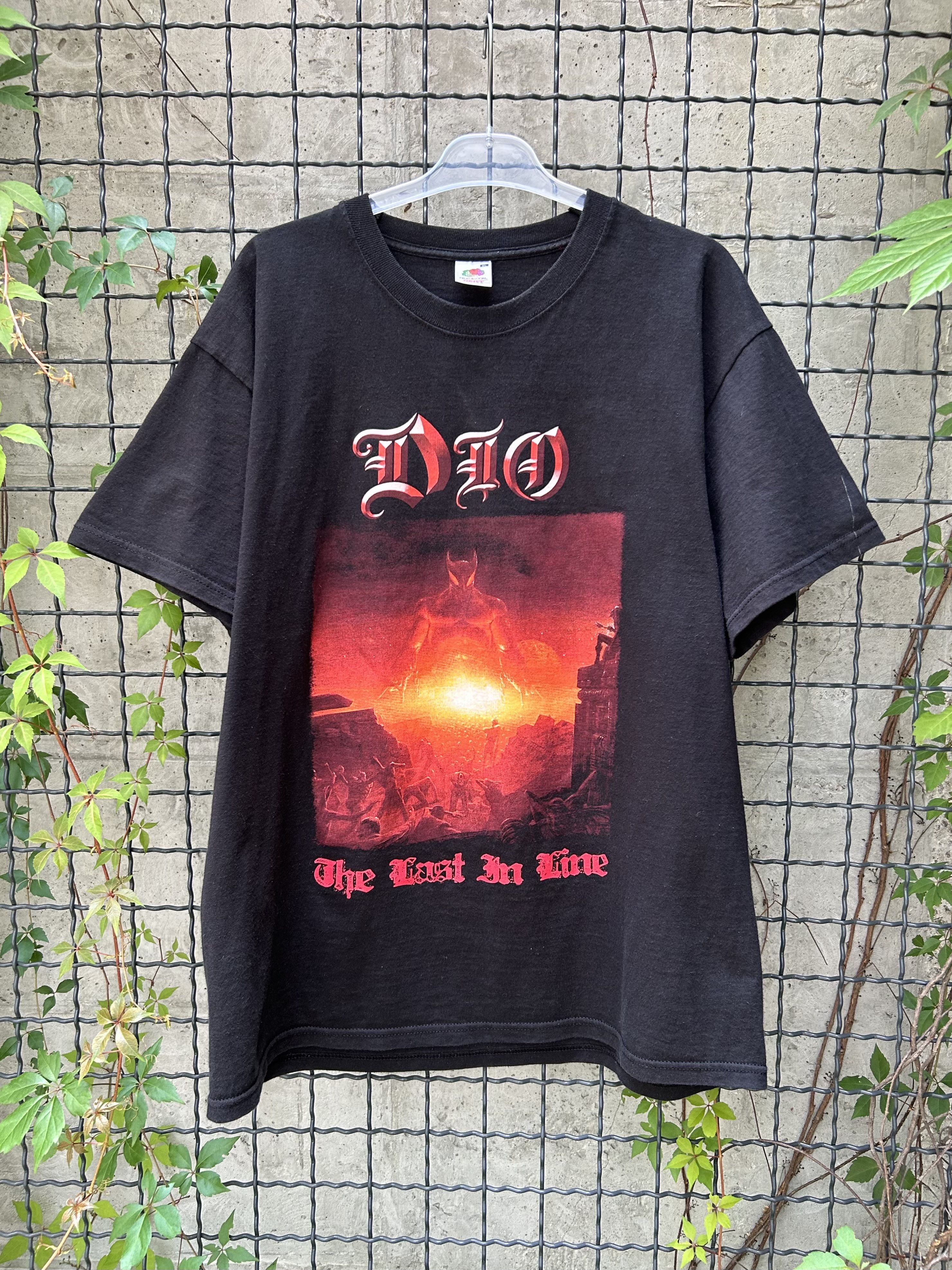 Band Tees Vintage 2010 Dio The Last in Line Rock Band T-shirt Size US XL / EU 56 / 4 - 1 Thumbnail