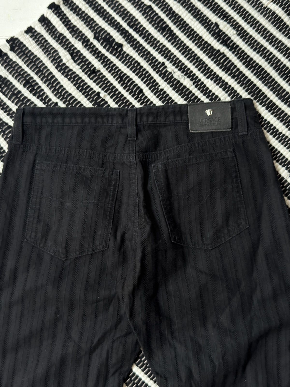 Versace VINTAGE VERSACE 2000s PANTS Size 28" / US 6 / IT 42 - 3 Thumbnail
