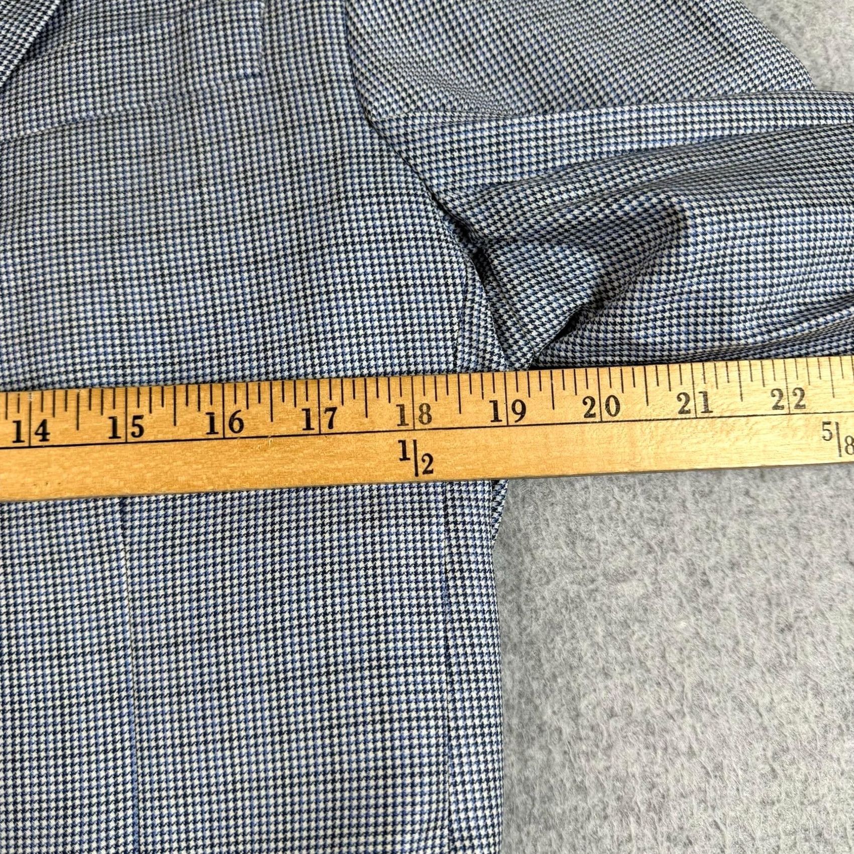 Robert Talbott Robert Talbott Wool Carmel Blazer Sport Coat Mens 40R Gray Check Two-Button Notch Lapel Jacket/Coat Regular Size 40R - 7 Thumbnail