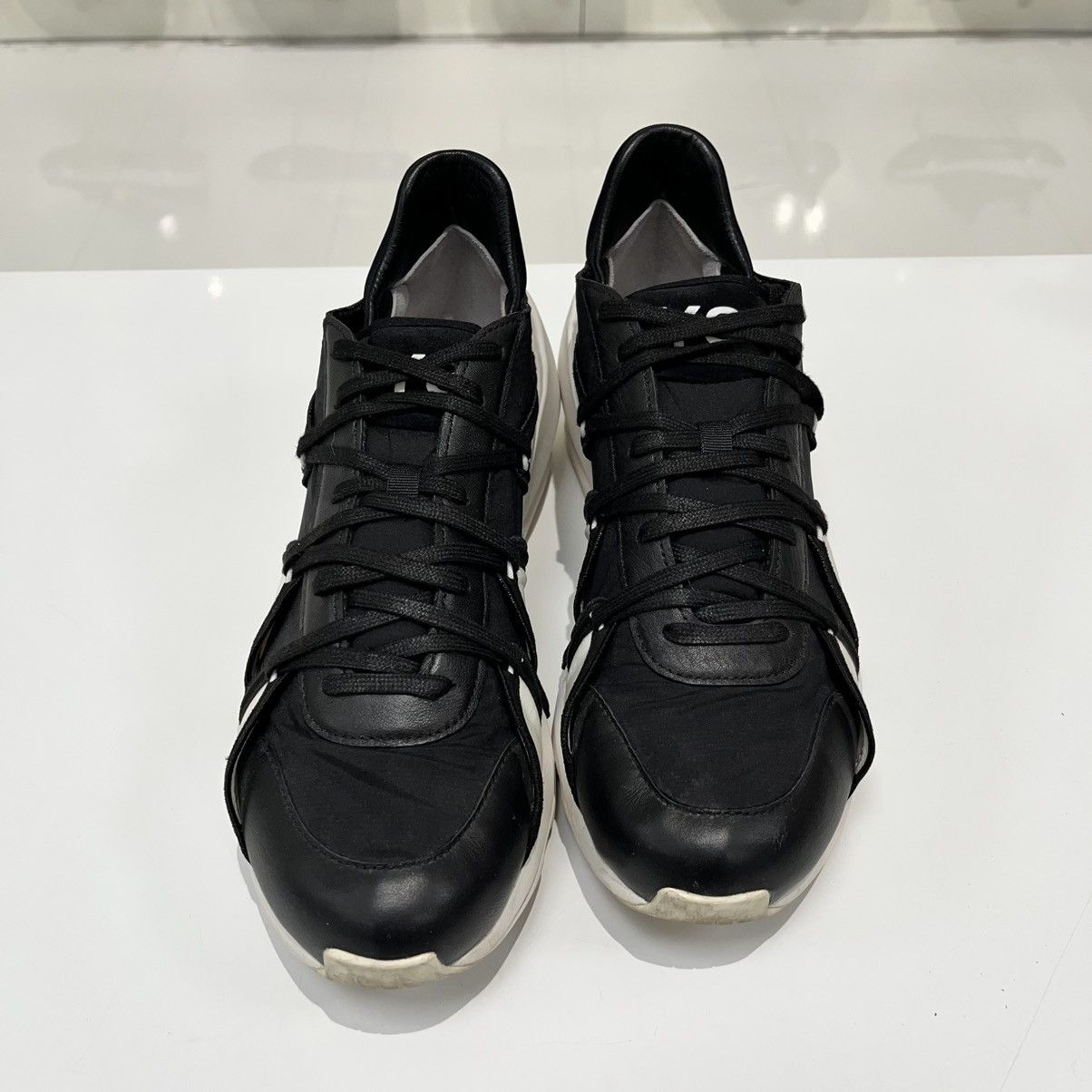 Adidas × Y-3 × Yohji Yamamoto Adidas Y-3 Sukui III Black Core White Size US 9 / EU 42 - 10 Thumbnail