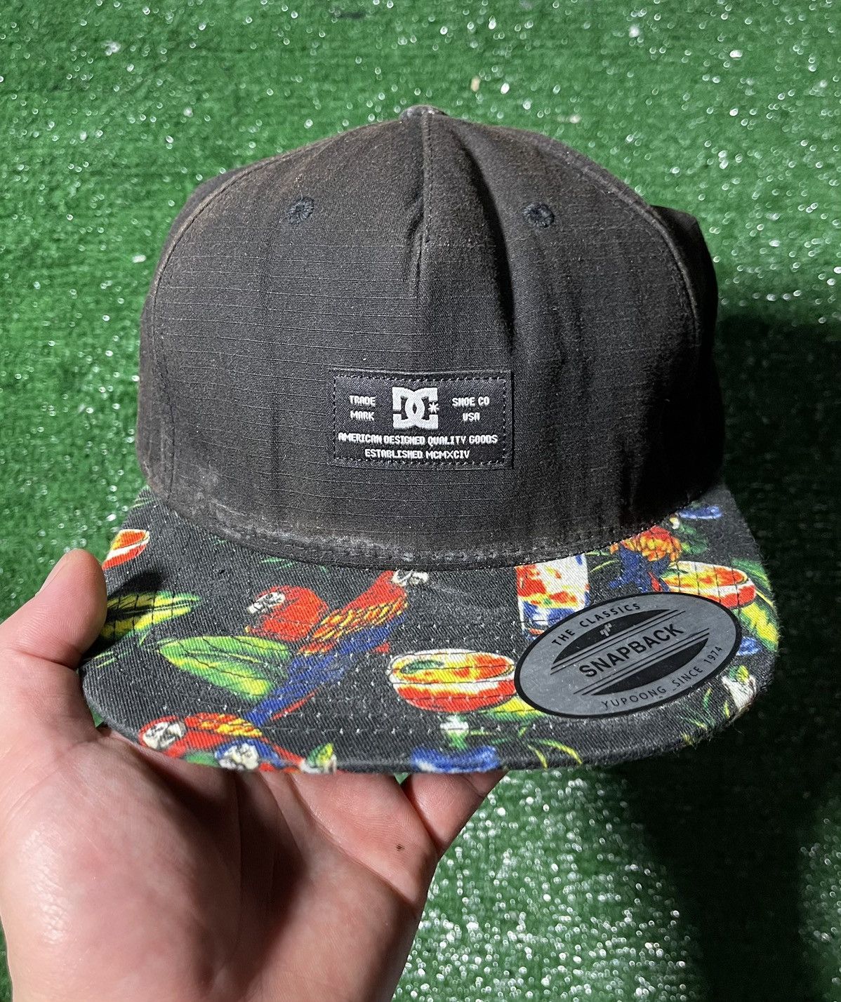 Vintage ‘DC’ Trademark Shoe Co. SnapBack Size ONE SIZE - 1 Thumbnail