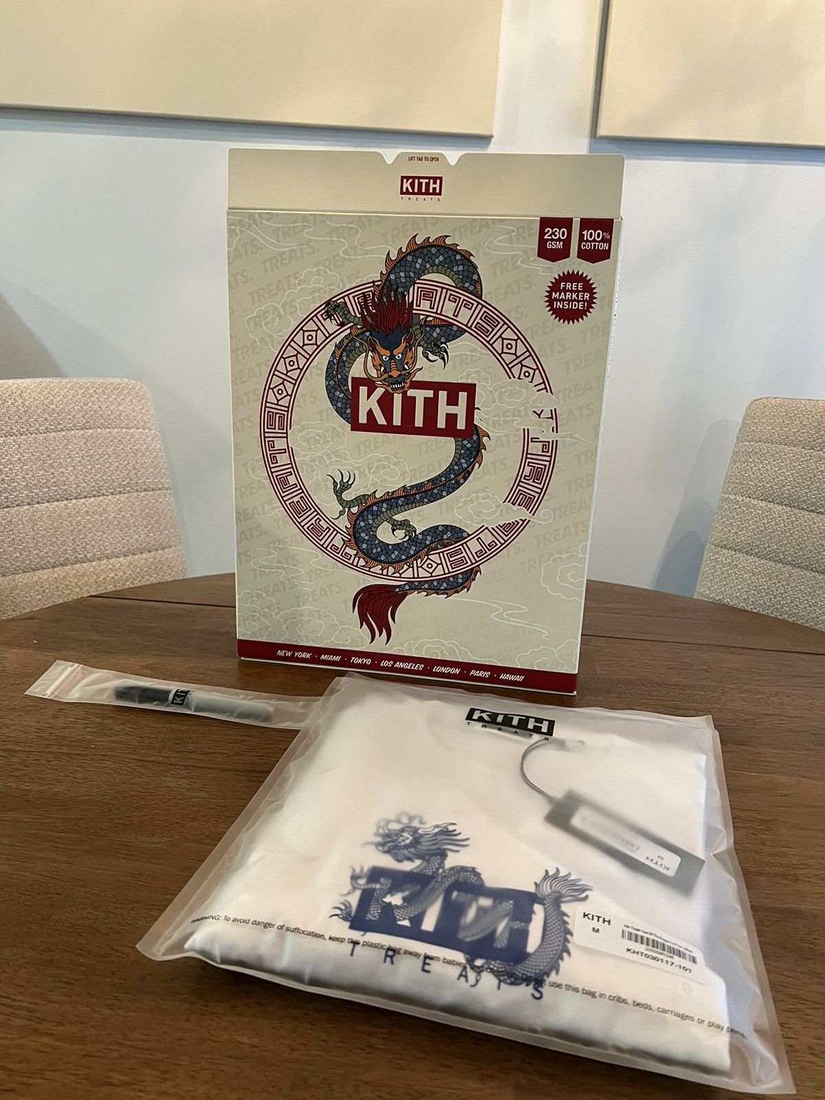 Kith Kith Treats Year of the Dragon Long Sleeve - White Size US M / EU 48-50 / 2 - 2 Thumbnail