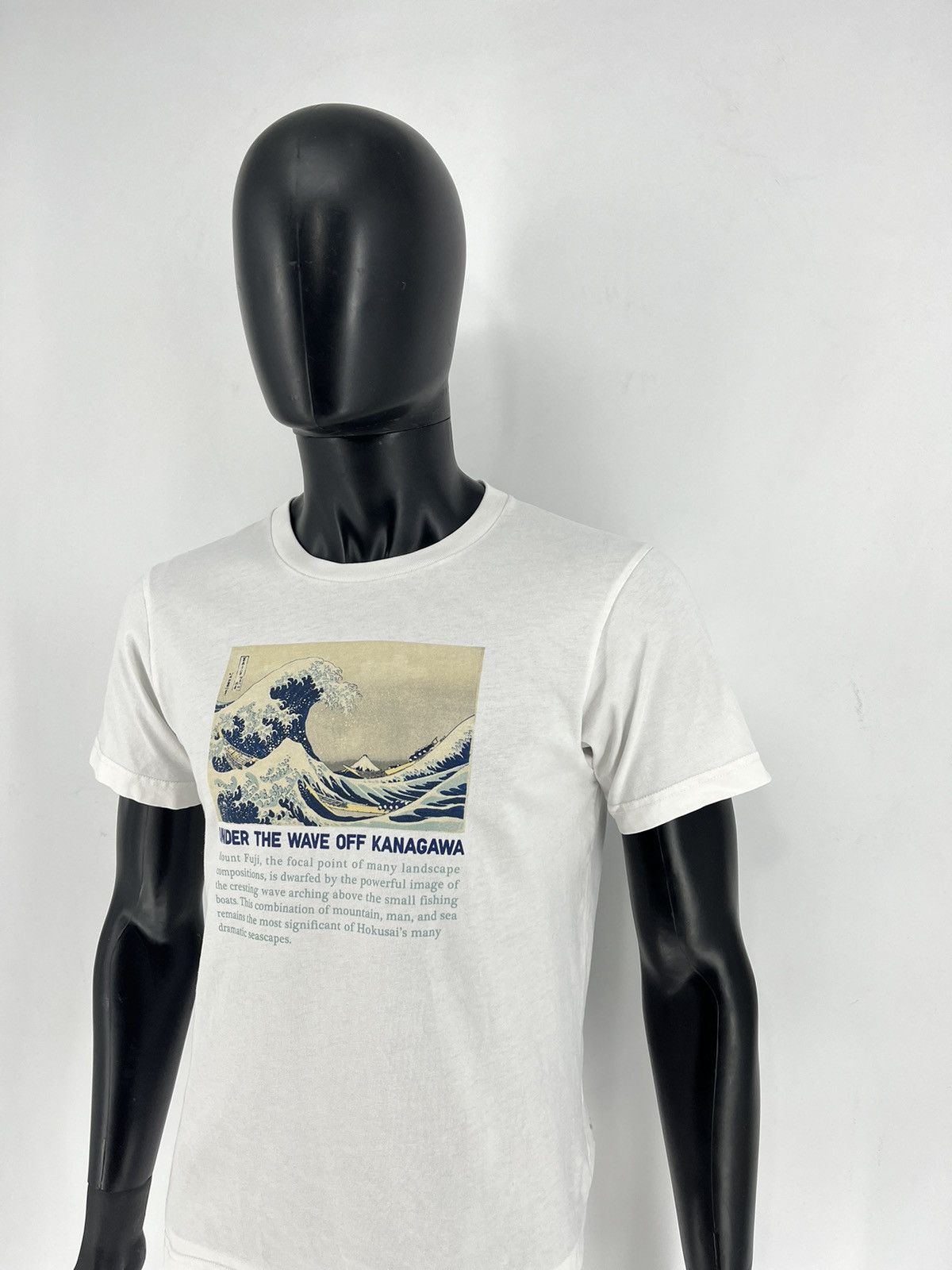 Uniqlo Uniqlo tee Museum of Fine Arts Boston Under The Wave Off Size US XS / EU 42 / 0 - 4 Thumbnail