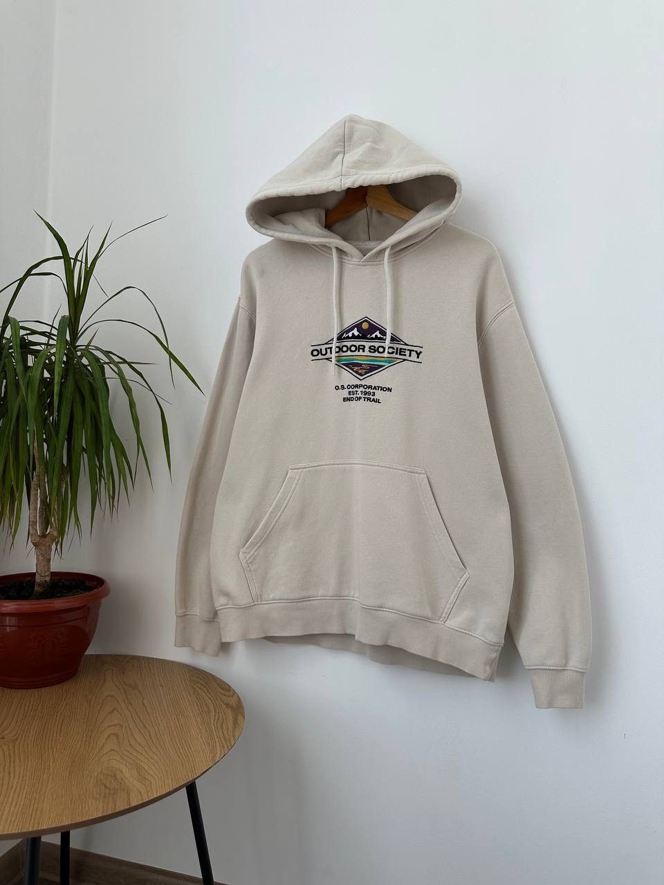 Vintage Vintage Outdoor Society Beige Center Logo Hoodie Size US M / EU 48-50 / 2 - 3 Thumbnail
