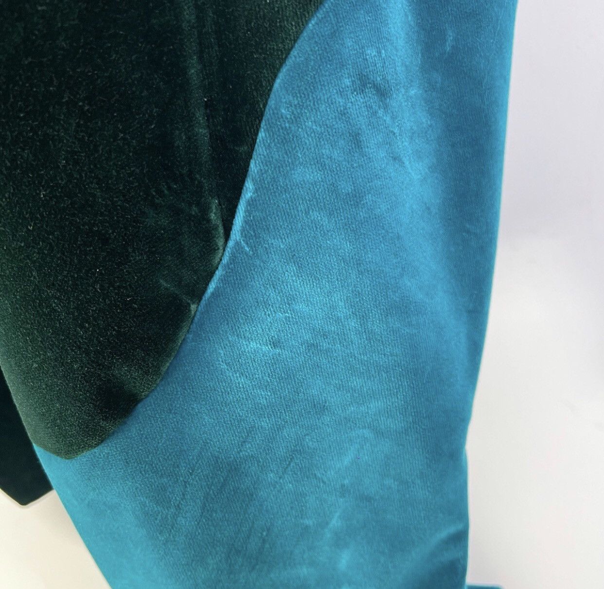 Louis Vuitton Louis Vuitton LV lake green velvet jacket 2412-Nextarrow Size US L / EU 52-54 / 3 - 6 Thumbnail