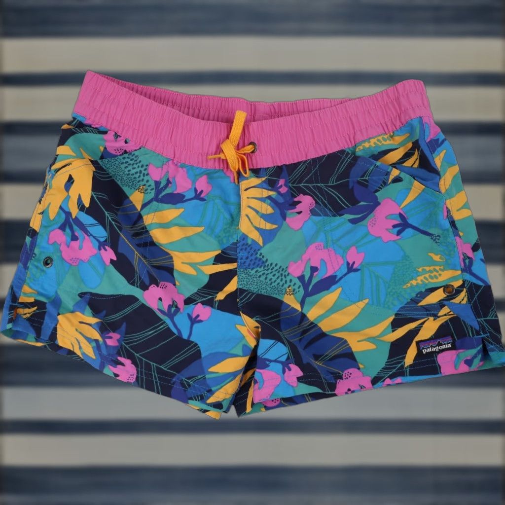 Patagonia Patagonia Womens XXL Vibrant Floral Print Casual Shorts Size 40" / US 18 - 1 Thumbnail