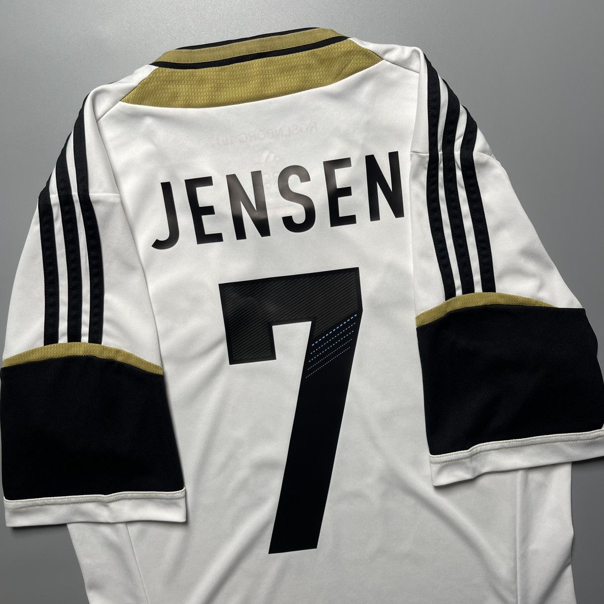 Adidas × Vintage ROSENBORG BALLKLUB ADIDAS 2012/2013 SOCCER JERSEY #7 JENSEN Size US S / EU 44-46 / 1 - 11 Thumbnail