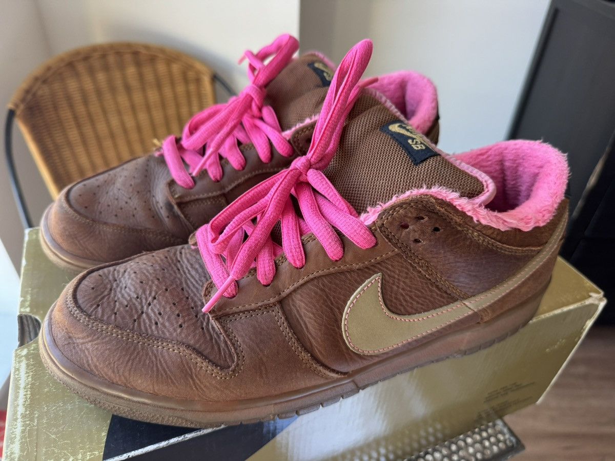 Nike SB Nike SB Dunk Low ‘Gibson Guitar Case’ 2007 Size US 12 / EU 45 - 2 Thumbnail