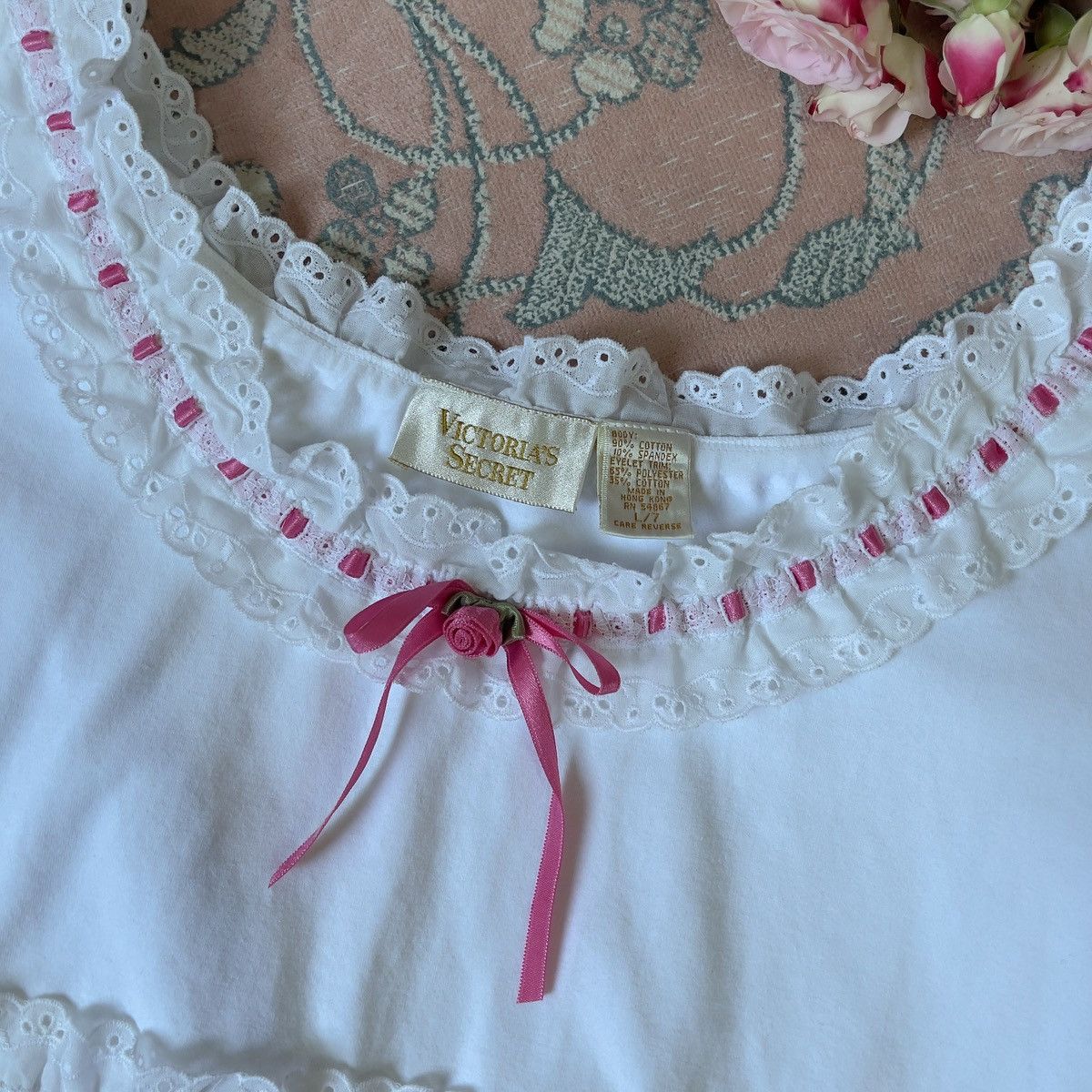 Victoria's Secret Victoria’s Secret 1990s White Eyelet Lace Crop Top (S–L) Size L / US 10 / IT 46 - 8 Thumbnail