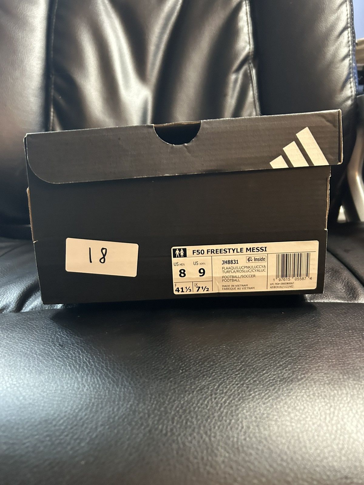 Adidas Adidas F50 Freestyle Messi Soccer 8M 9W Size US 8 / EU 41 - 9 Thumbnail