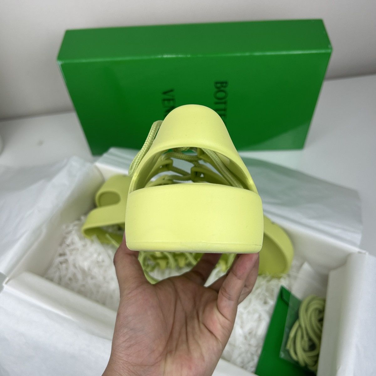 Bottega Veneta Bottega veneta sandal rubber Size US 6.5 / IT 36.5 - 16 Thumbnail