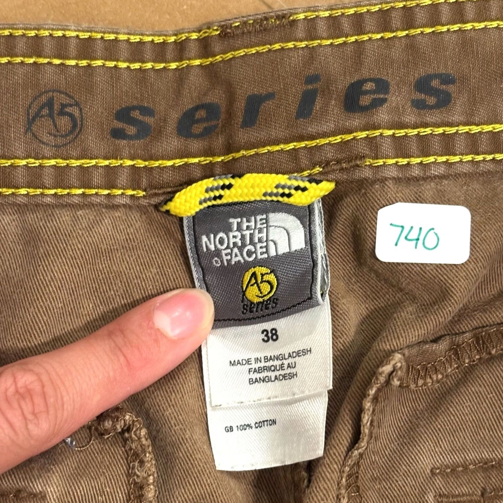 The North Face The North Face Cargo Shorts Mens Brown Cotton Canvas Size 38 Hiking Size US 38 / EU 54 - 2 Thumbnail