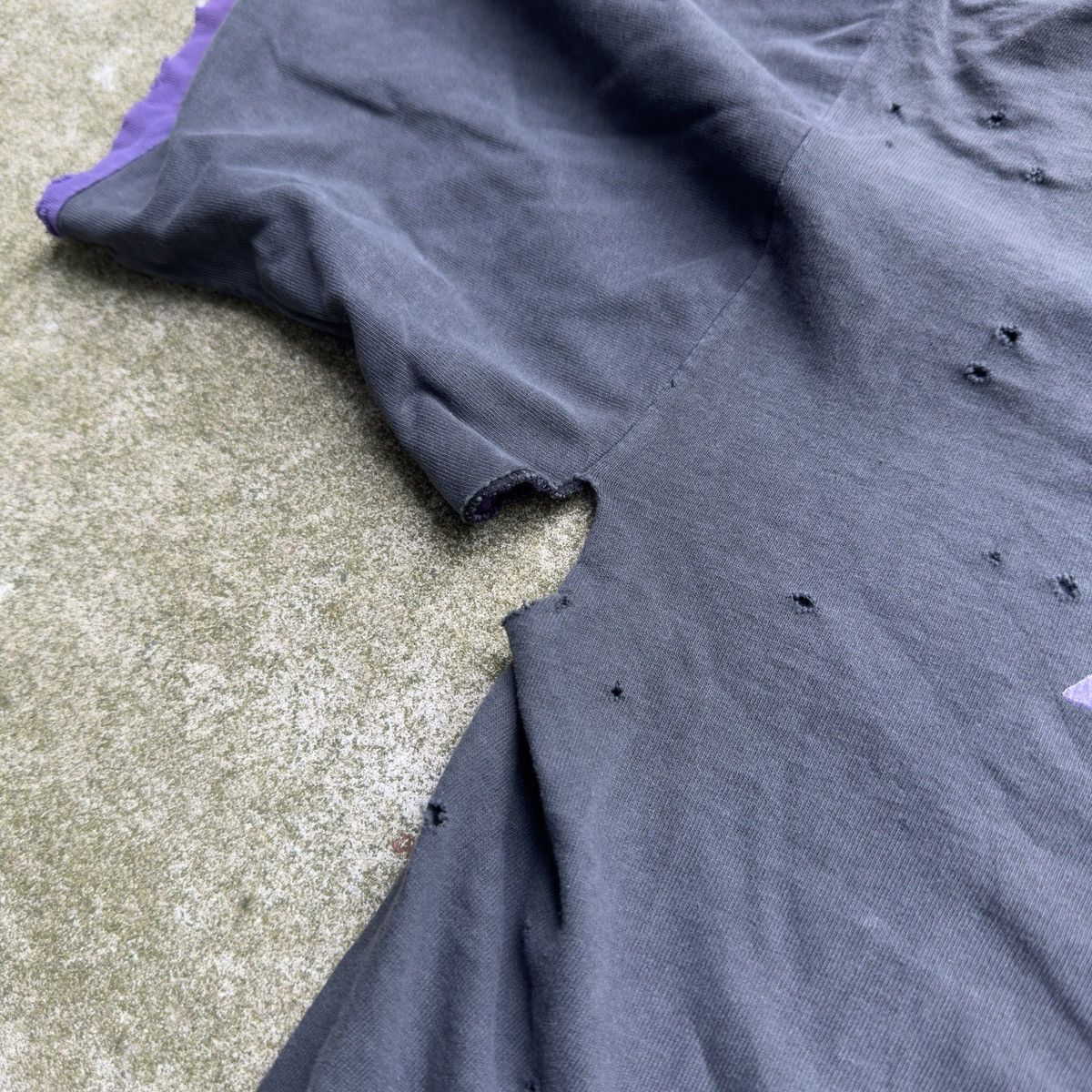 Vintage Alan Jackson Thrashed Distressed Double Layer Tee ERD Grunge Size US XL / EU 56 / 4 - 12 Thumbnail