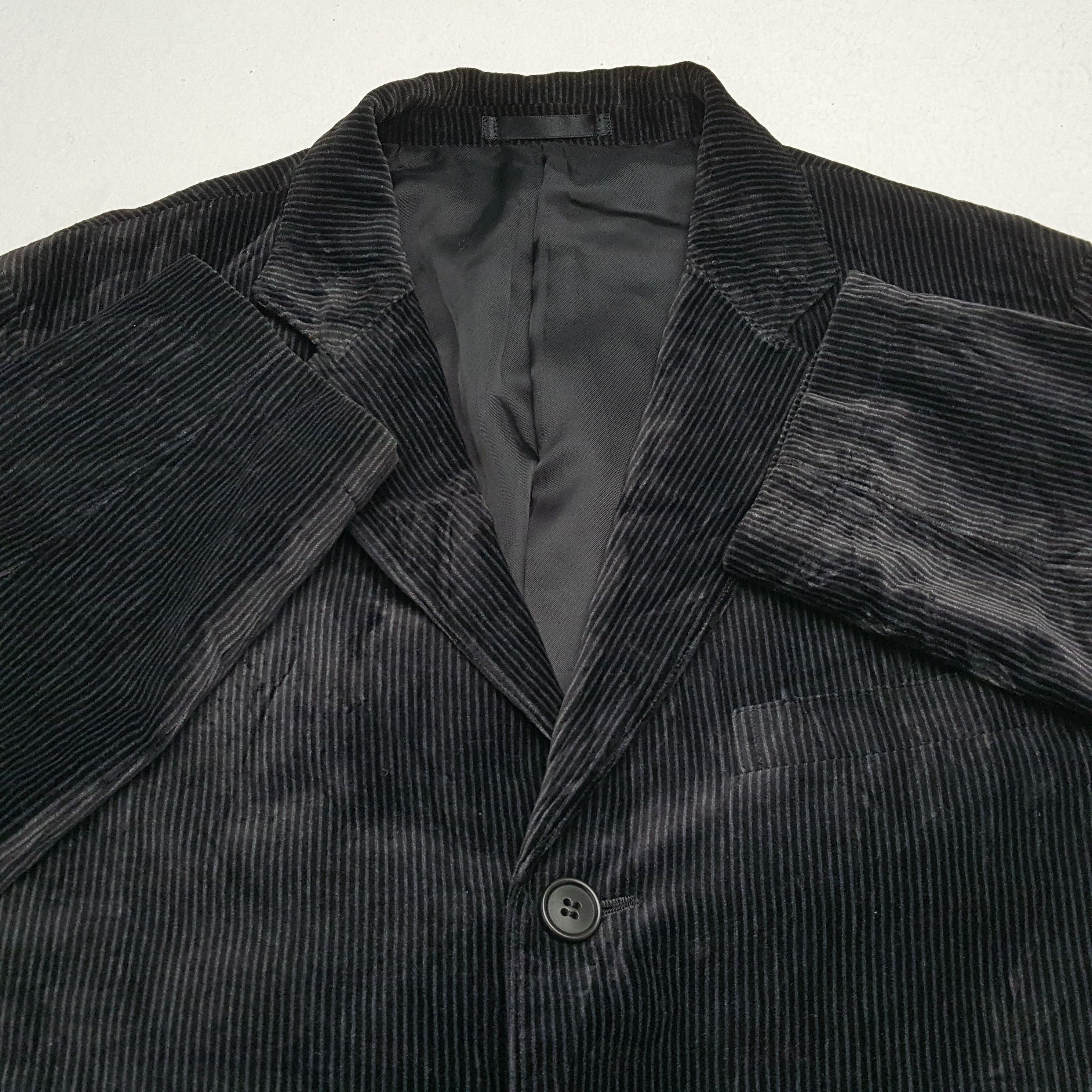 Japanese Brand × Vintage × Yohji Yamamoto Vintage A.A.R YOHJI YAMAMOTO Japanese Designer Velvet Blazer Size 42S - 8 Thumbnail