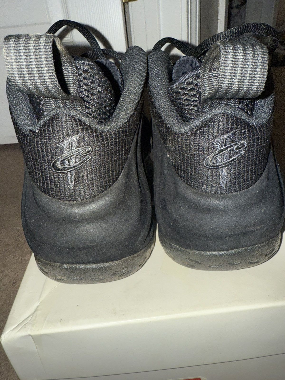 Nike Air Foamposite One PRM ‘Triple Black’ Size US 8.5 / EU 41-42 - 4 Thumbnail