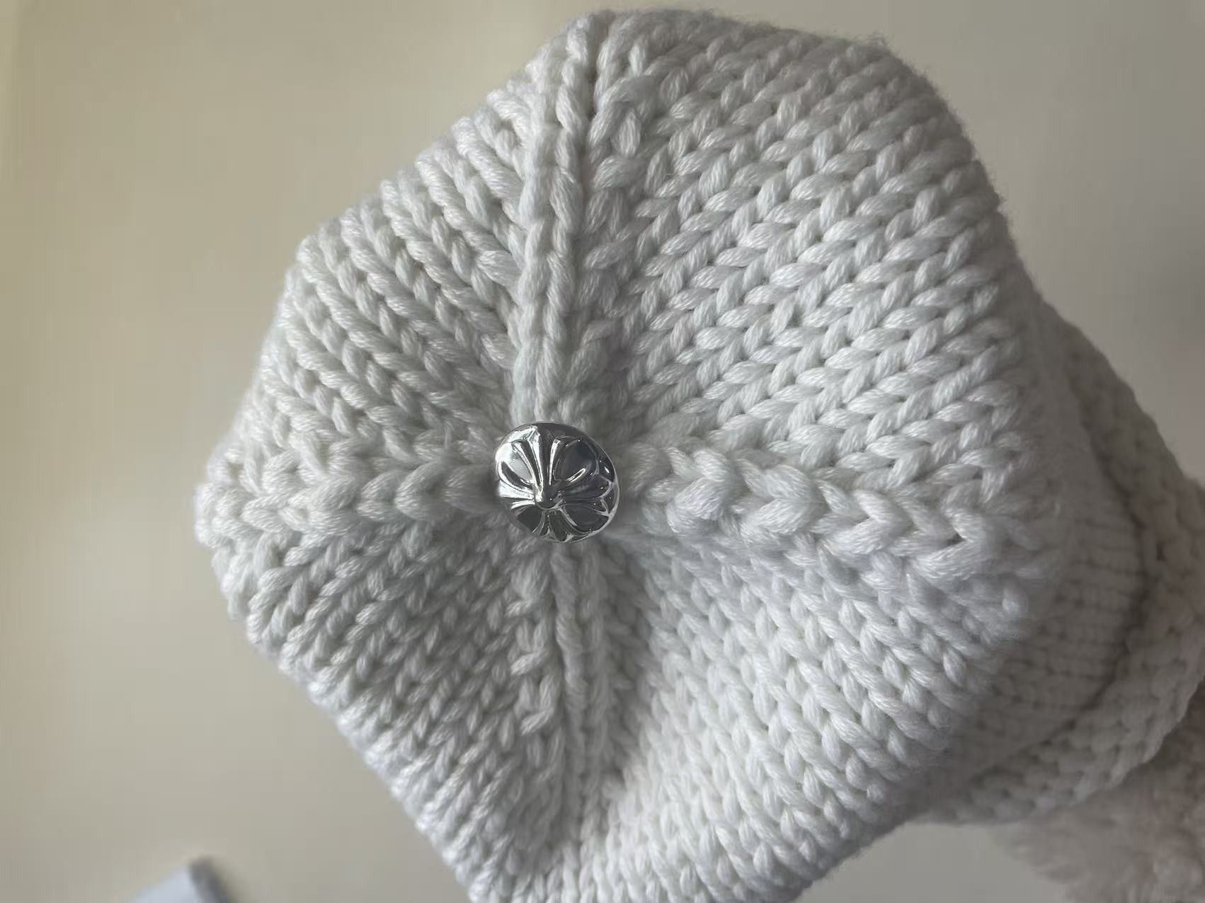 Chrome Hearts Chrome Hearts Cashmere Beaded Cross White Beanie Size ONE SIZE - 6 Thumbnail