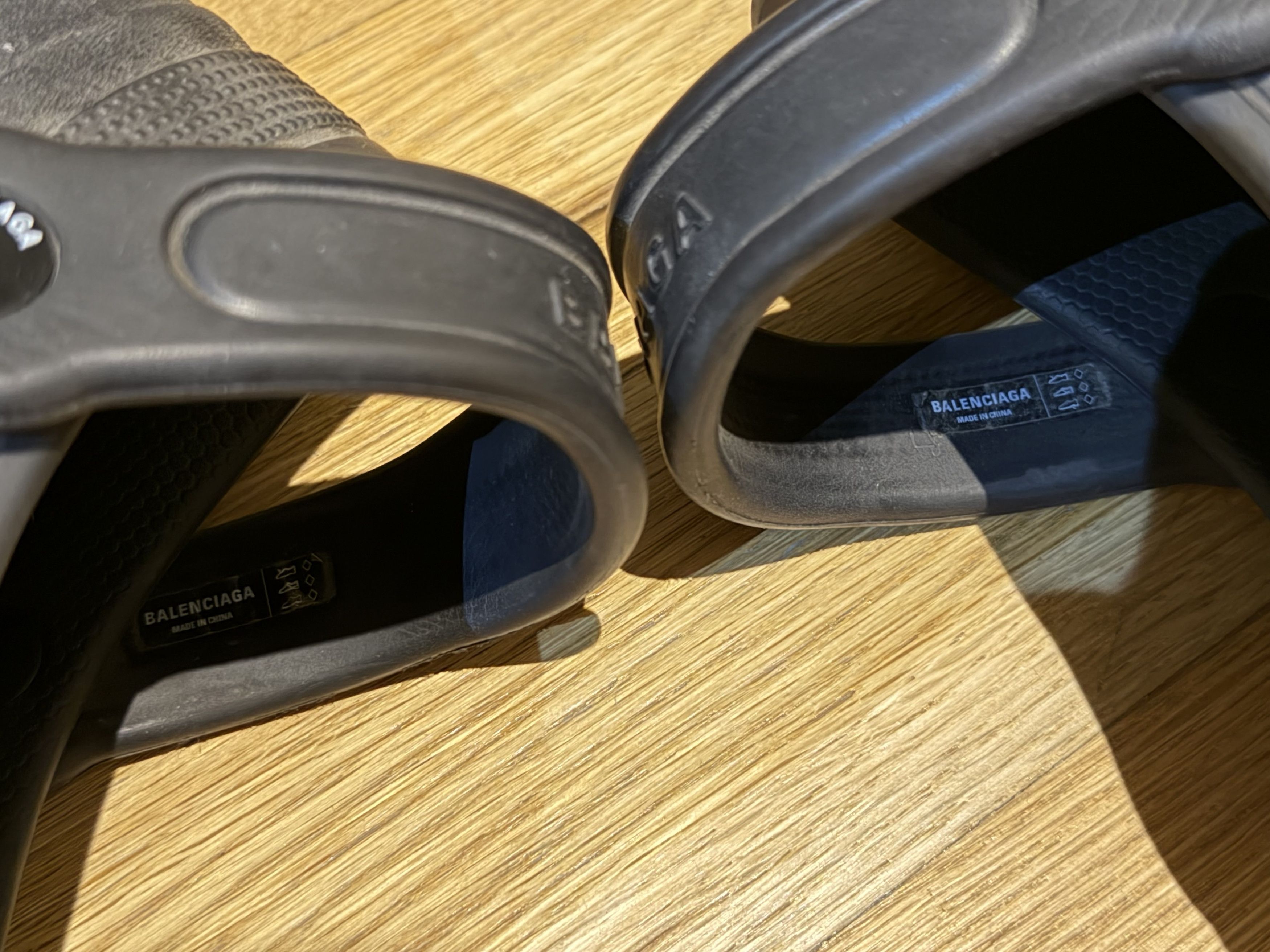 Balenciaga Balenciaga x Crocs HardCrocs Mules Size US 4 / IT 34 - 9 Thumbnail