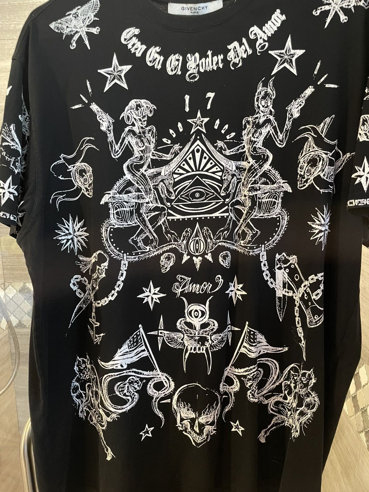 Givenchy Givenchy Tattoo Tee (Black) Size US M / EU 48-50 / 2 - 2 Thumbnail