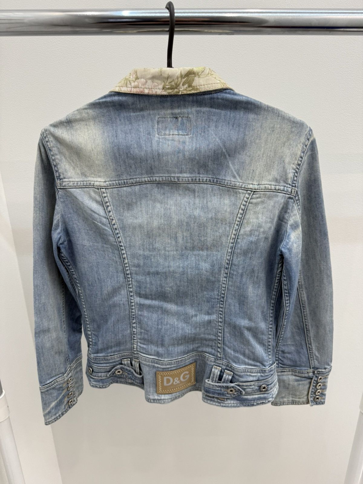 Dolce & Gabbana Vintage Dolce & Gabbana Big Buttons Denim Jacket Size M / US 6-8 / IT 42-44 - 2 Thumbnail