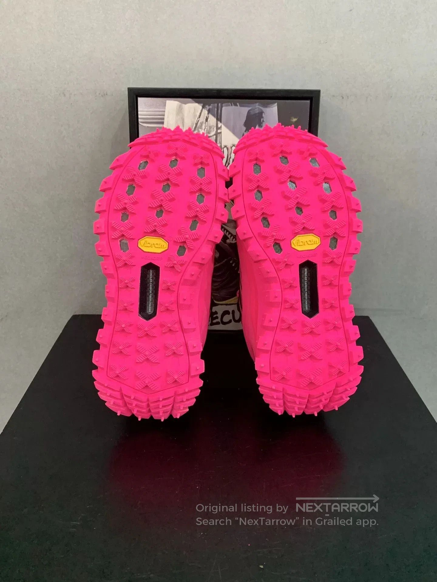 Moncler Moncler Women's Mesh Lace. Size US 6 / IT 36 - 8 Thumbnail