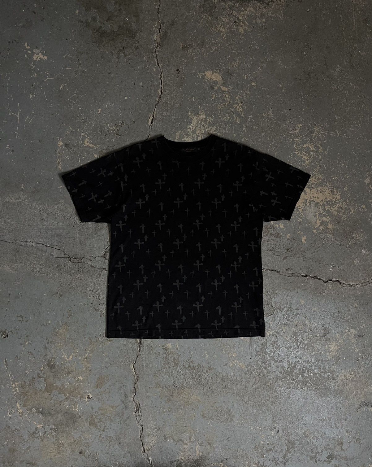 AW02 “Witches Cell Division” Cross Tee