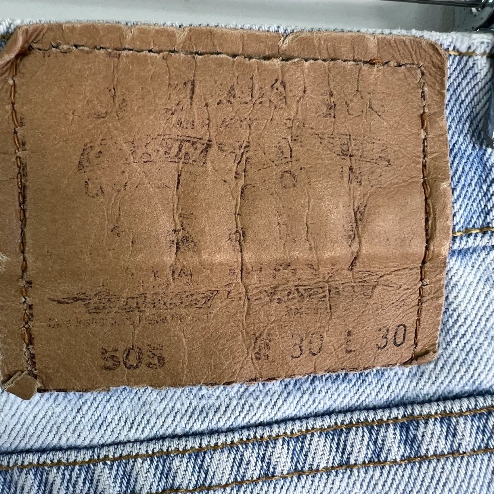 Levi's Levi's 505 Cropped Denim Jeans Women Size 30 Inseam 27 Light Wash Distressed Blue Regular Fit Size 30" / US 8 / IT 44 - 6 Thumbnail