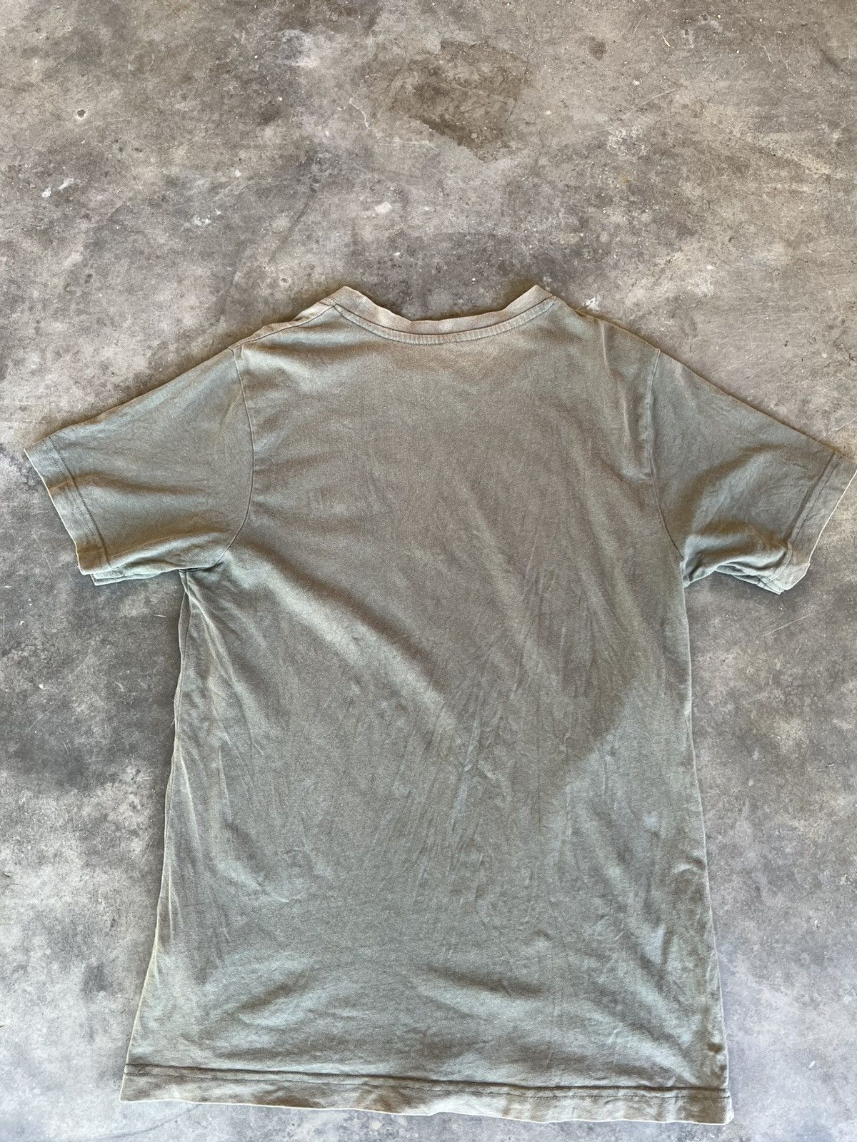 Japanese Brand 💥Last Drop Delete today💥Vintage Sukajan Koi Fish Japan Tee Size US S / EU 44-46 / 1 - 2 Thumbnail