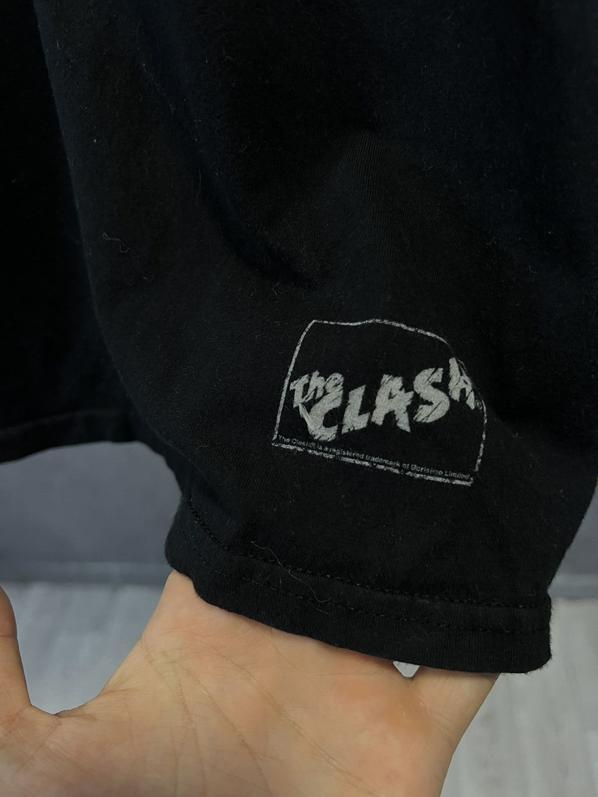 Band Tees The Clash rock band tee Size US M / EU 48-50 / 2 - 4 Thumbnail