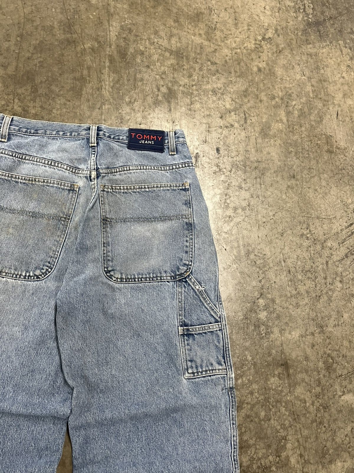 Tommy Hilfiger × Vintage Tommy Hilfiger y2k baggy fit denim carpenter thrashed skater Size US 32 / EU 48 - 4 Thumbnail